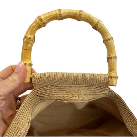 Flora Bella Woven Raffia Purse OS - Picture 9 of 14